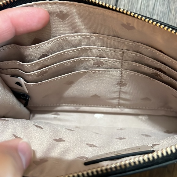 🏆 Host Pick🏆 Kate Spade Fetch Wristlet NWT - Picture 7 of 7